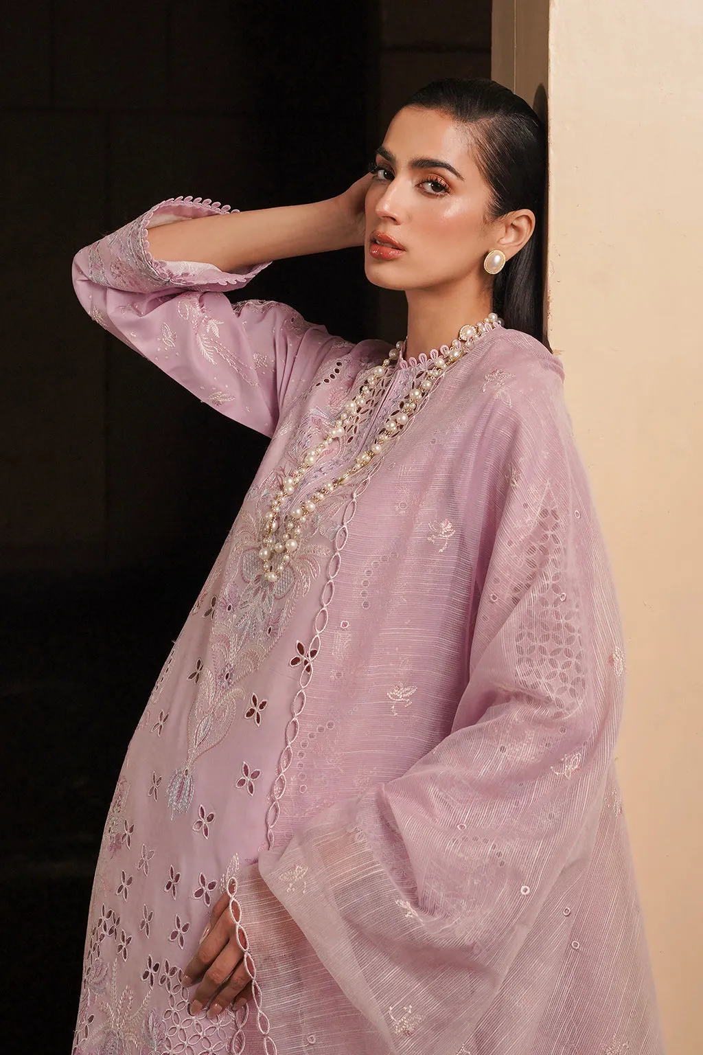 Afrozeh Festive Unstitched Chikankari Lawn 3Pc Suit AL-24-V4-1O THISTLE