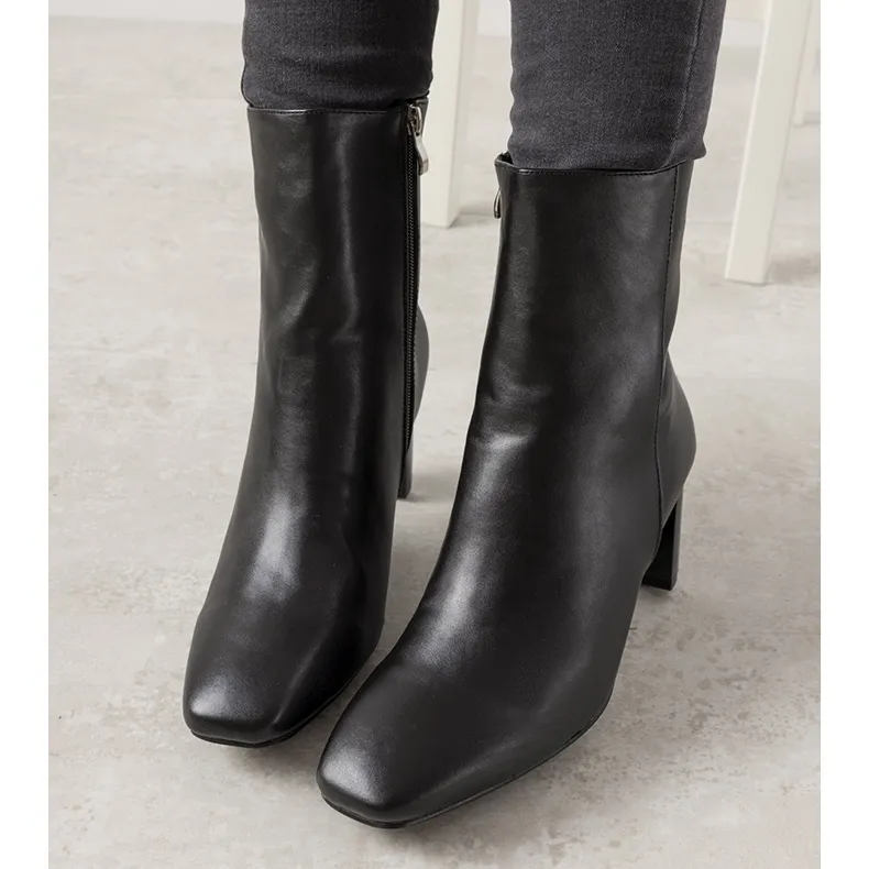 Black Elementary narrow heel boots