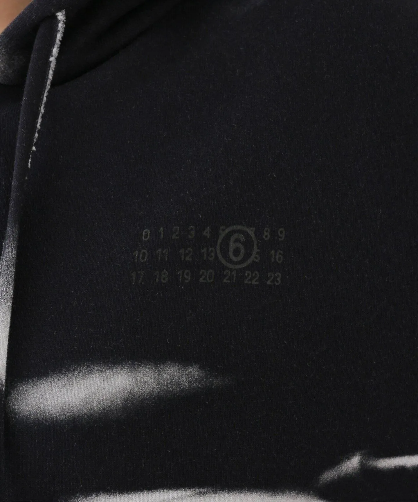 Maison Margiela  |Street Style Hoodies & Sweatshirts