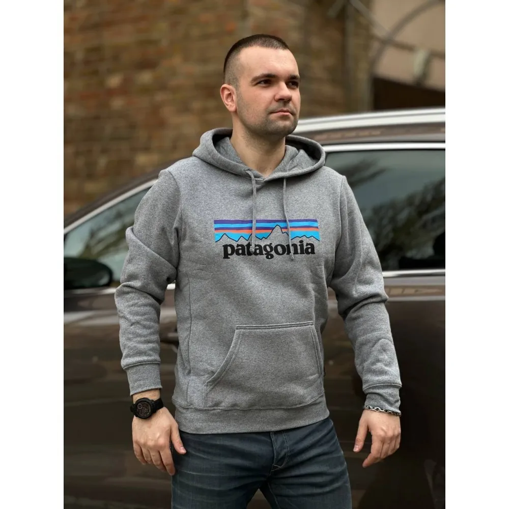 Patagonia  |Unisex Plain Logo Outdoor Hoodies