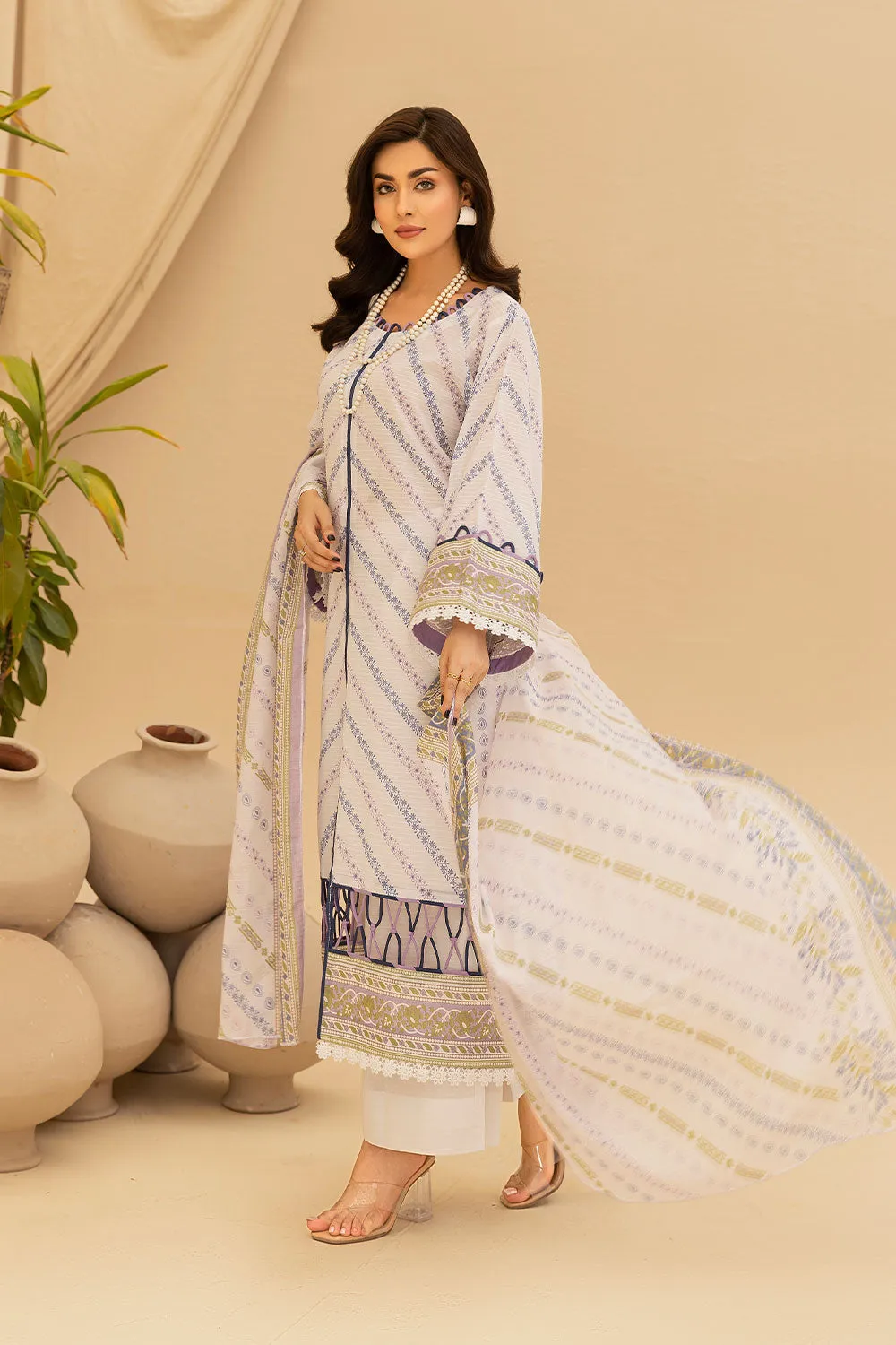 Safwa Safron Vol-02 Fine Digital Printed Lawn Unstitched 3Pc Suit SAF-12