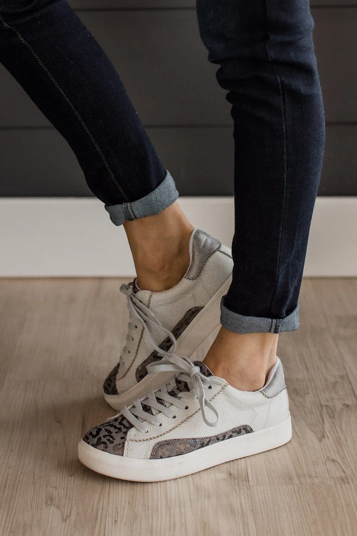 Very G Samuel Sneakers- Grey