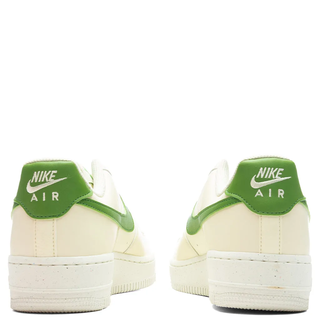 Women's Air Force 1 '07 SE - Coconut Milk/Chlorophyll/Sail/Volt